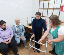 «Не остаёмся один на один с проблемами»: как в Сызранском районе помогают тем, кто ухаживает за близкими».